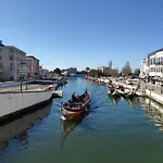 Flamingo's House - Beautiful View Over The Canal Apartament